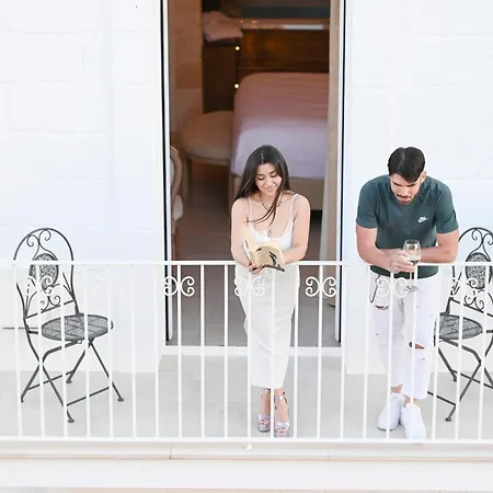 B&B Dimora Bianca 4*